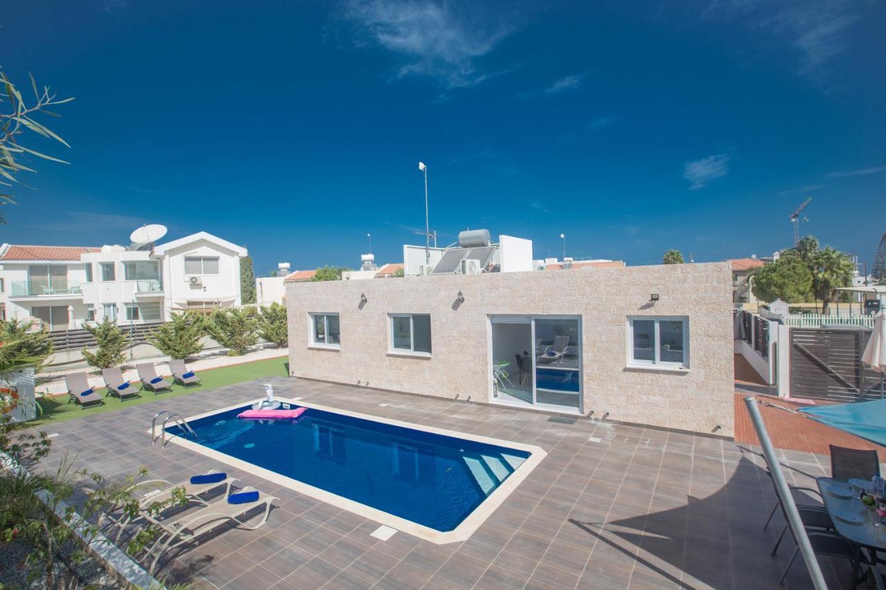 Broadway Villas Protarász Kültér fotó
