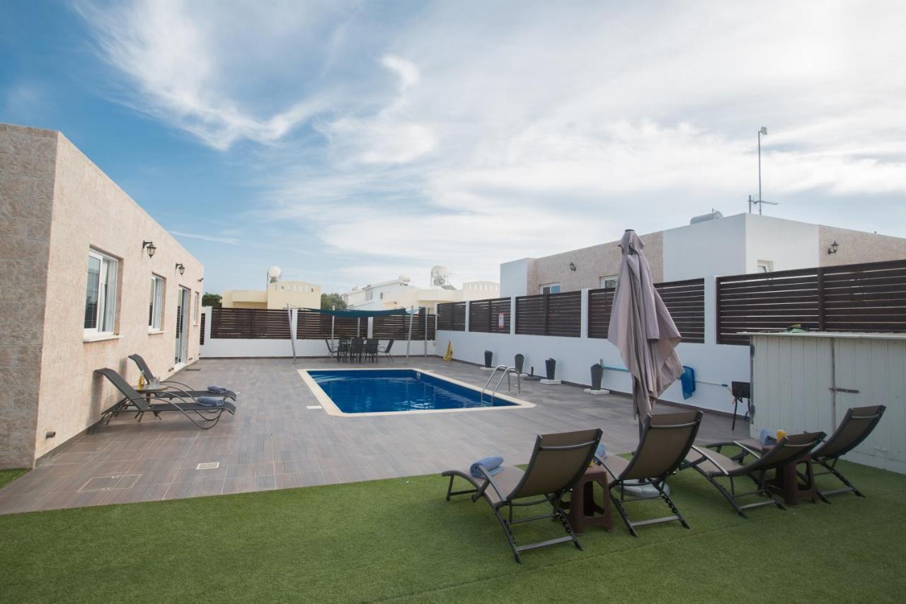 Broadway Villas Protarász Kültér fotó