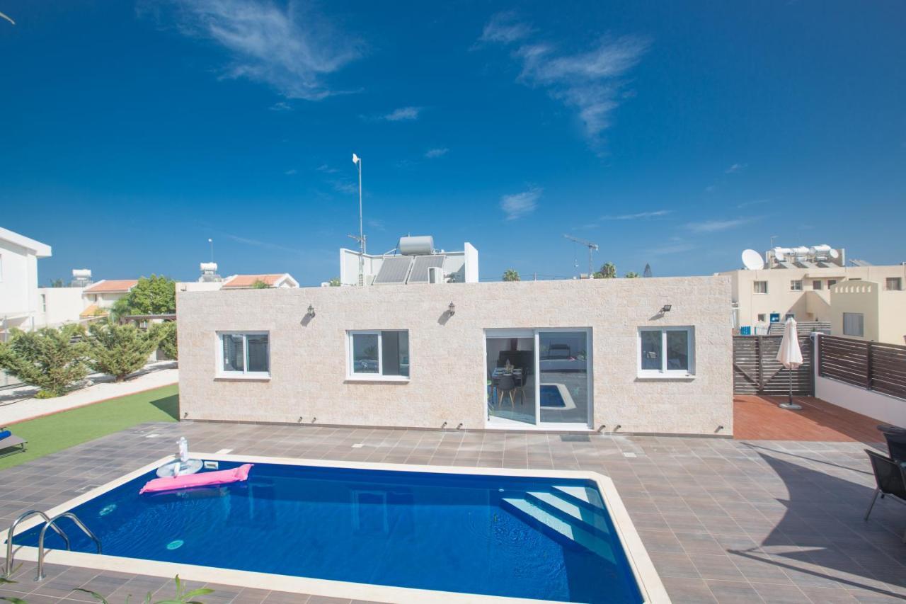 Broadway Villas Protarász Kültér fotó