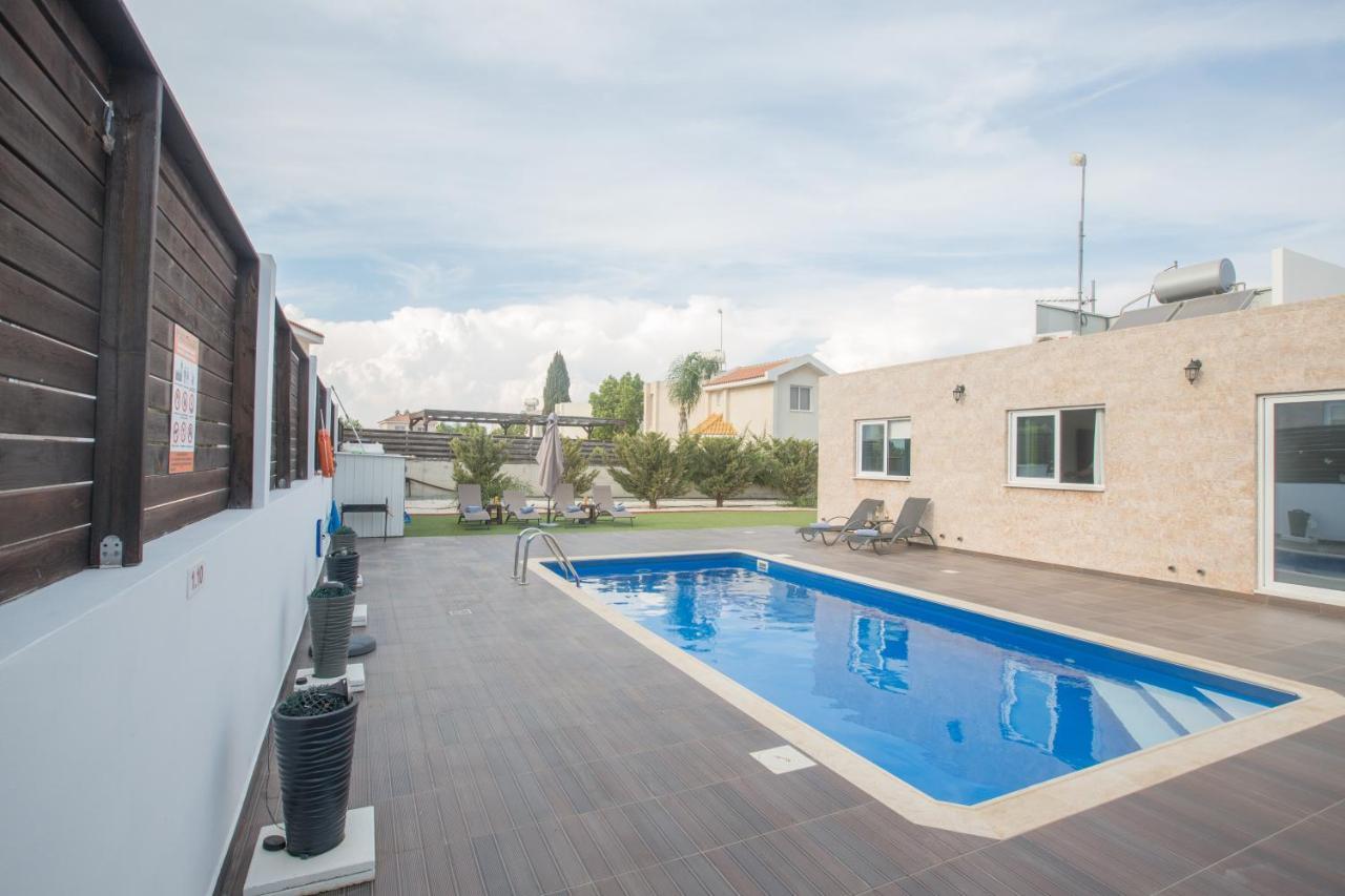 Broadway Villas Protarász Kültér fotó
